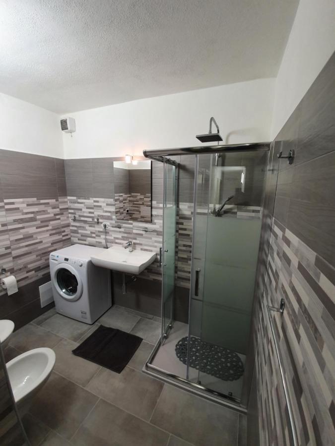 Ferienwohnung Yellowhouse Cala Gonone Exterior foto