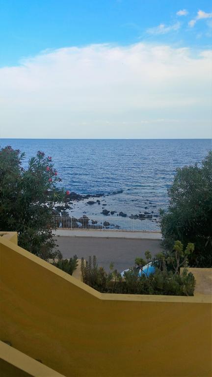 Ferienwohnung Yellowhouse Cala Gonone Exterior foto