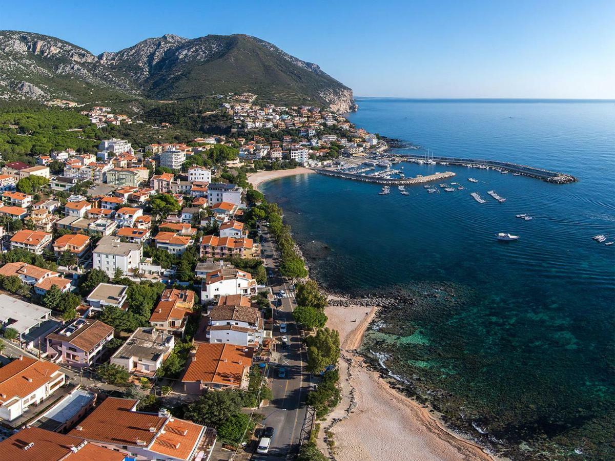 Ferienwohnung Yellowhouse Cala Gonone Exterior foto